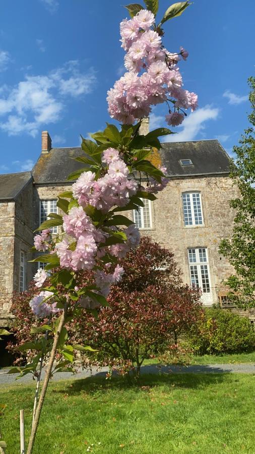 Le Chateau De Claids Saint-Patrice-de-Claids Eksteriør billede